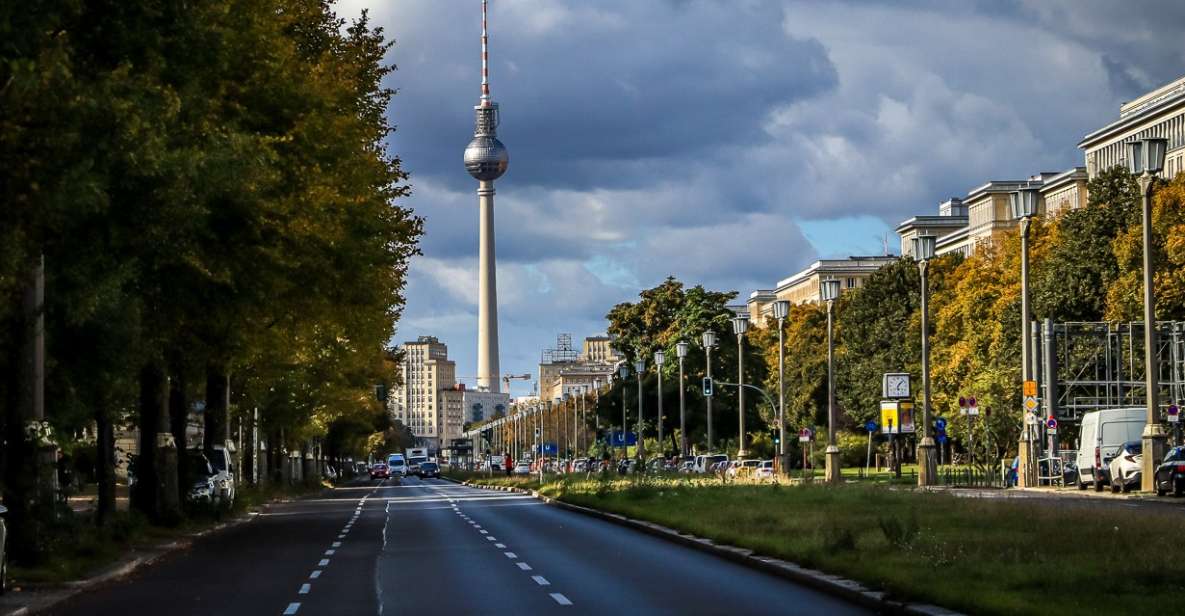 Berlin: Small Group Walking Tour - Detailed Itinerary