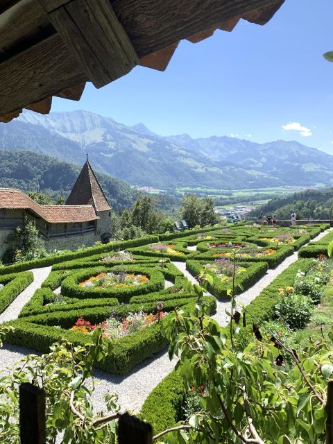 Bern: Gruyères Castle, Cheese, Chocolate Private Day Tour - Gruyères Castle Exploration