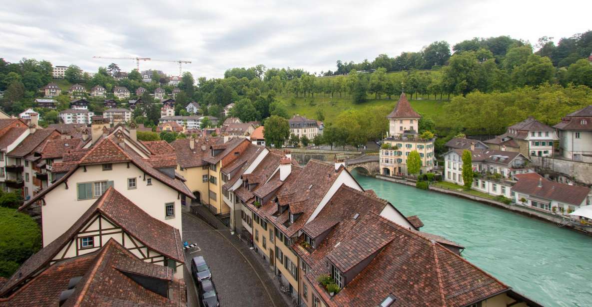 Bern: Private Exclusive Architecture Tour With Local Expert - Exploring Federal Palace and Cathedral