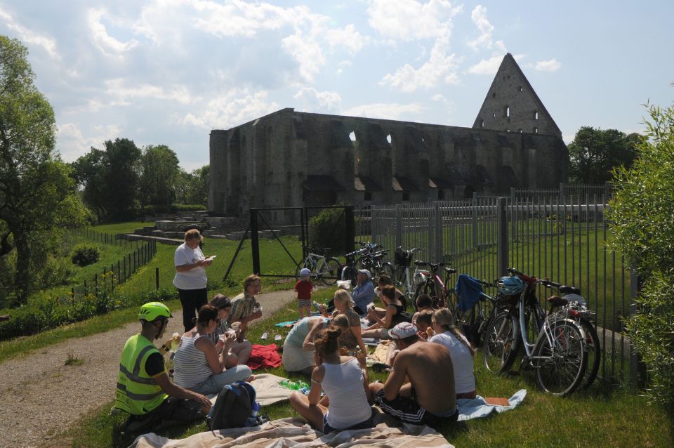 Best of Tallinn 2-Hour Bike Tour - Included in the Tour