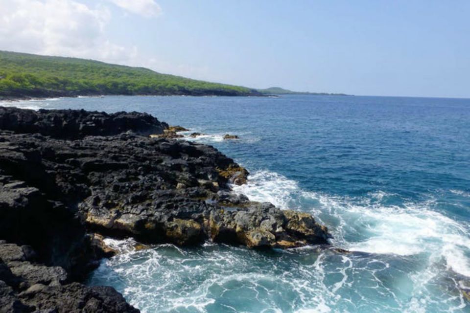 Big Island: Captain Cook Sightseeing & Snorkel Expedition - Snorkeling in Kealakekua Bay