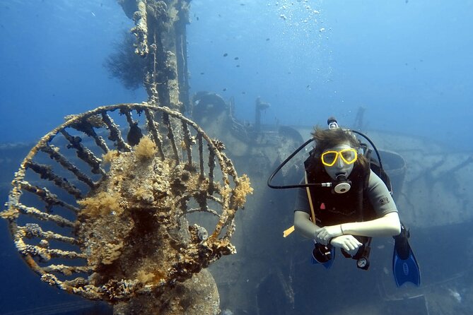 Boat Dive 2 Guided Dives With Lunch Included Wreck Dive&Reef Dive - Pickup and Start Time