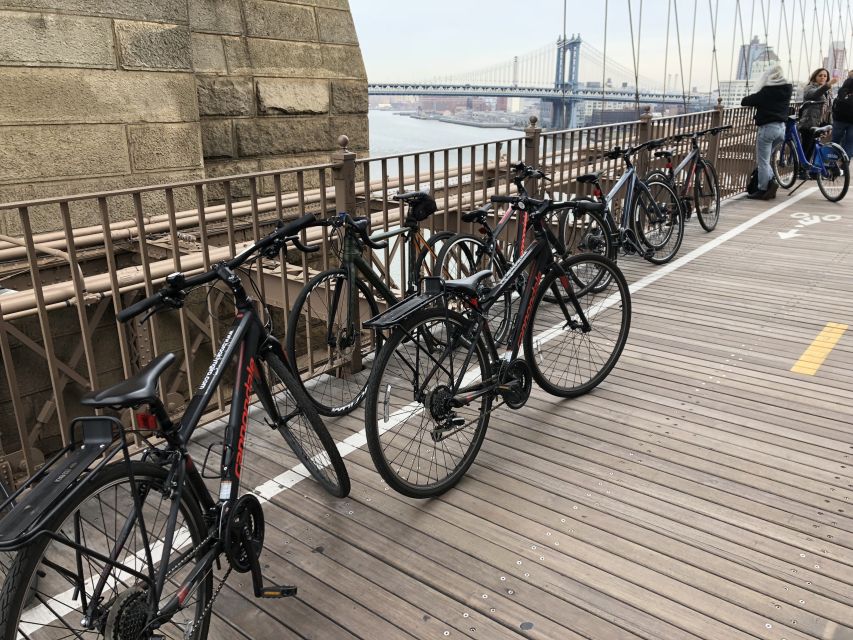 Brooklyn: 2-Hour Manhattan & Brooklyn Bridges Bike Tour - Sweeping City Vistas