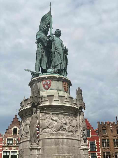 Bruges Guided Walking Tour: Stories, Mysteries and People - Unique Features of Bruges