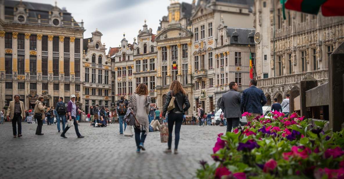 Brussels: Guided City Tour With Food and Drinks - Culinary Experience