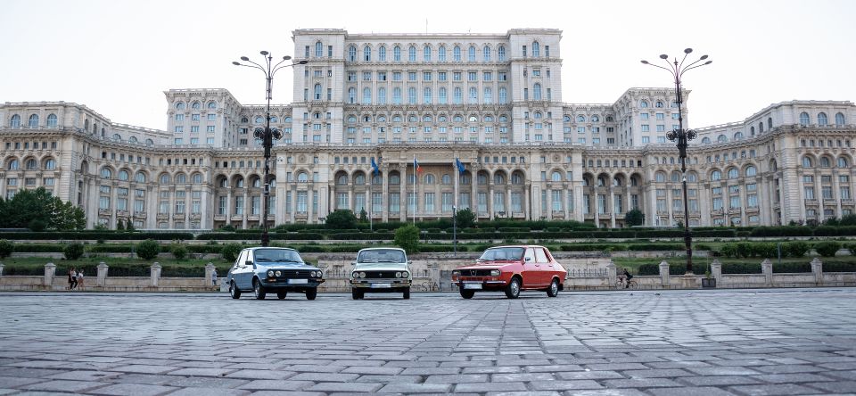 Bucharest: Private Flea Market Tour by Vintage Car - Transportation and Group Size