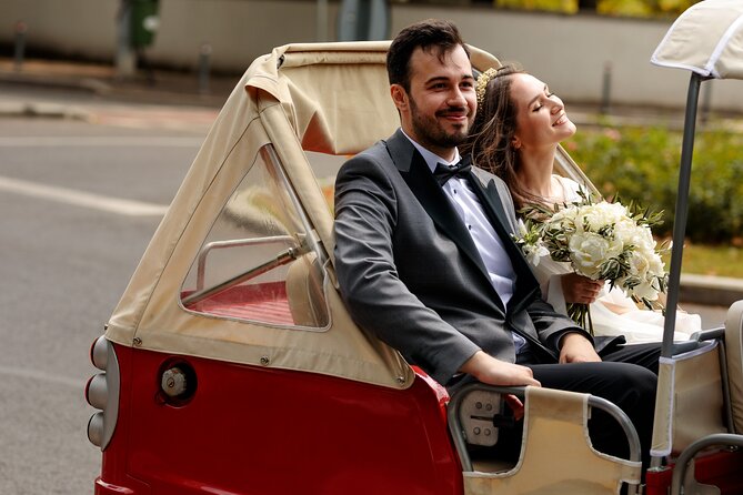 Bucharest Tuk Tuk - Included Amenities