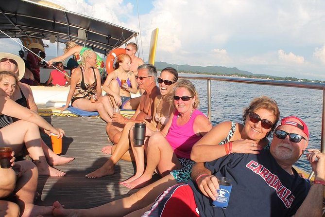 Catamaran Cruise Full Day Tour to Ricks Cafe and Negril Beach - Unlimited Drinks and Snorkeling