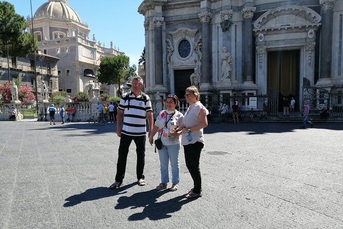 Catania Walking Tour Small Group - Cancellation and Reviews