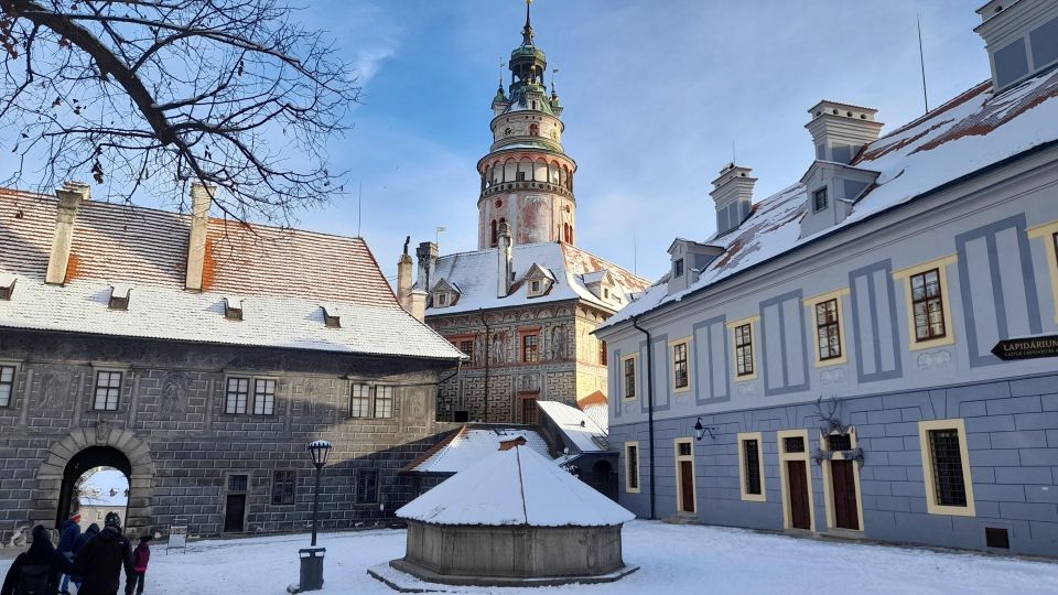 Cesky Krumlov Private Tour From Prague - Itinerary Highlights