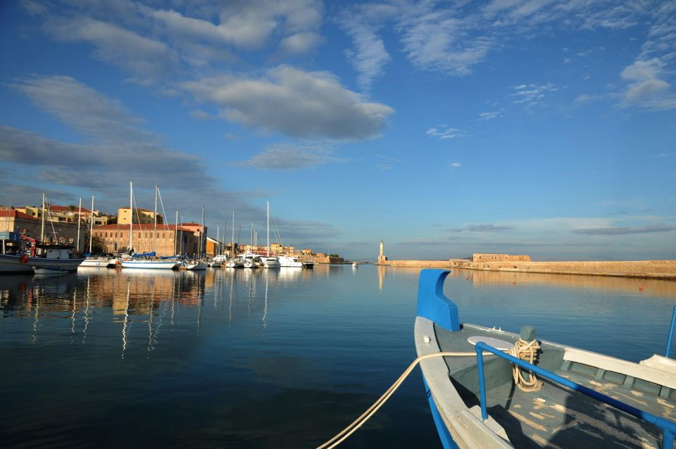 Chania Old Town: Vegan Food & Sightseeing Walking Tour - Culinary Experience