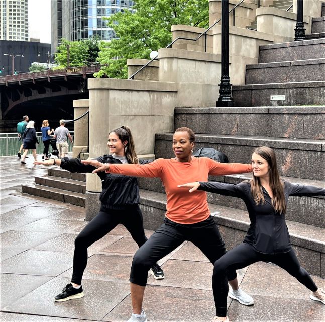 Chicago River Yoga Walk - Tour Description