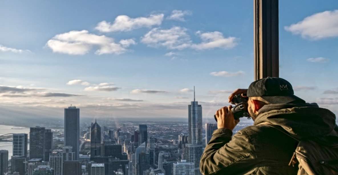 Chicago: Small Group Walking Tour With Skydeck and Boat - Marveling at Millennium Parks Attractions