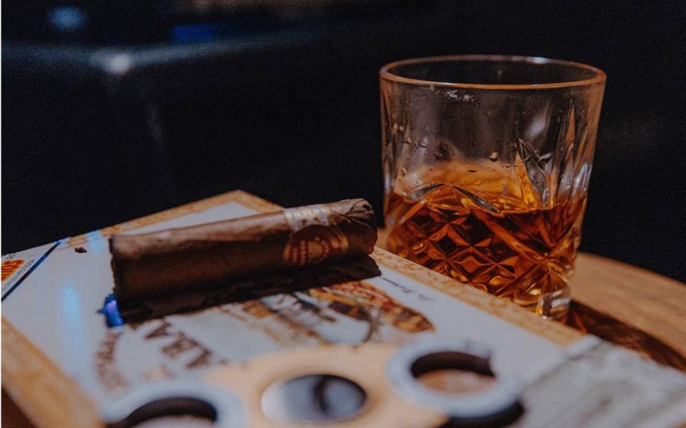 Cigar & Rum Experience in Little Havana - Rum Tasting and Appreciation