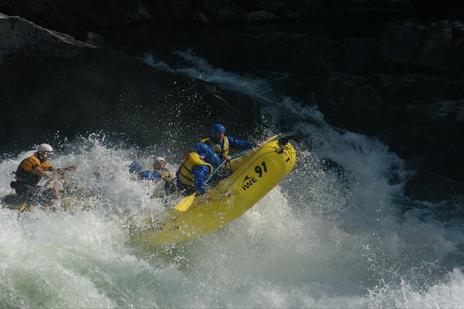 Clearwater, British Columbia 1/2 Day Rafting (Ready Set Go)! - Challenge Class III Rapids on Clearwater