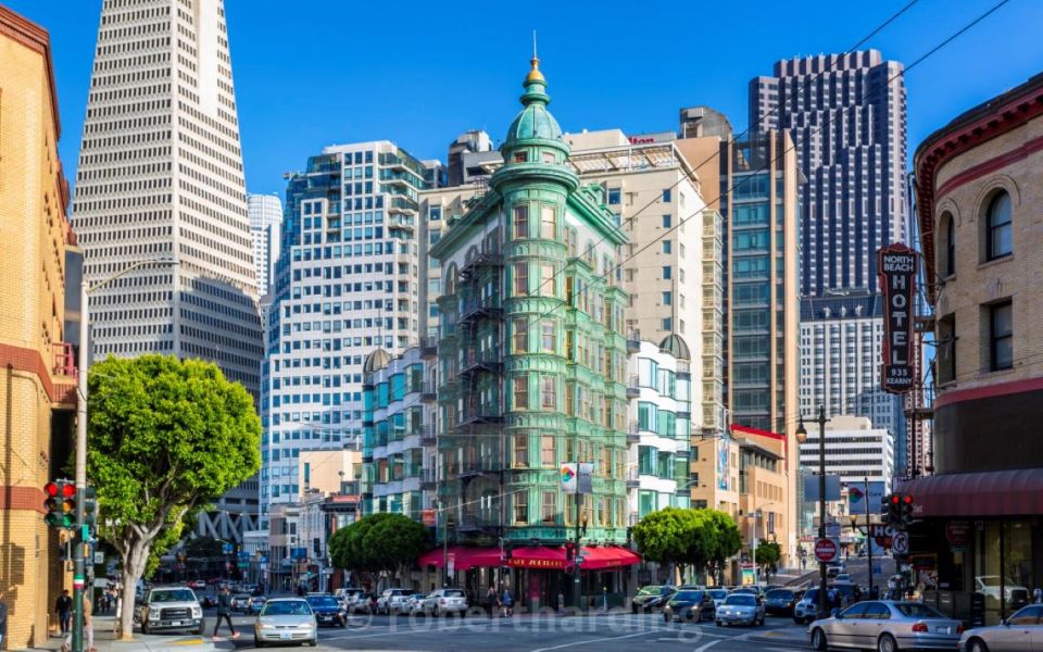 Coit Tower & Little Italy Landmark Walking Tour - Tour Experience