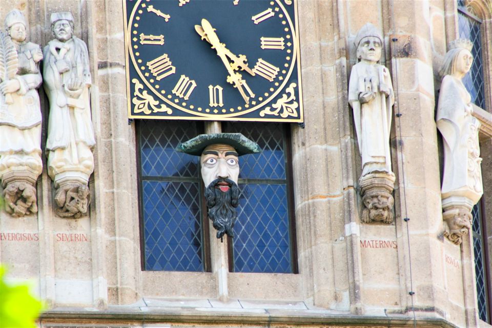 Cologne: Old Town Walking Tour With Brewery and Kölsch Beer - Highlights of the Experience