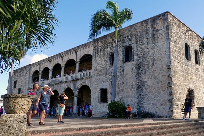 Colonial Santo Domingo and Hidden Natural Beauties City Tour - Pickup and Meeting Point Details