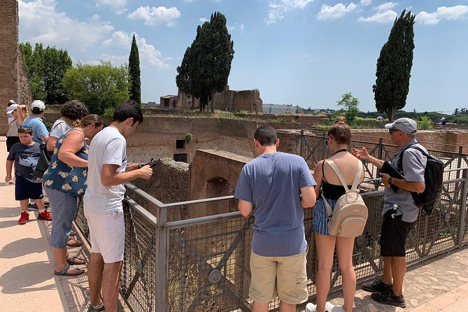 Colosseum VIP Small Group Tour - Meeting and End Points