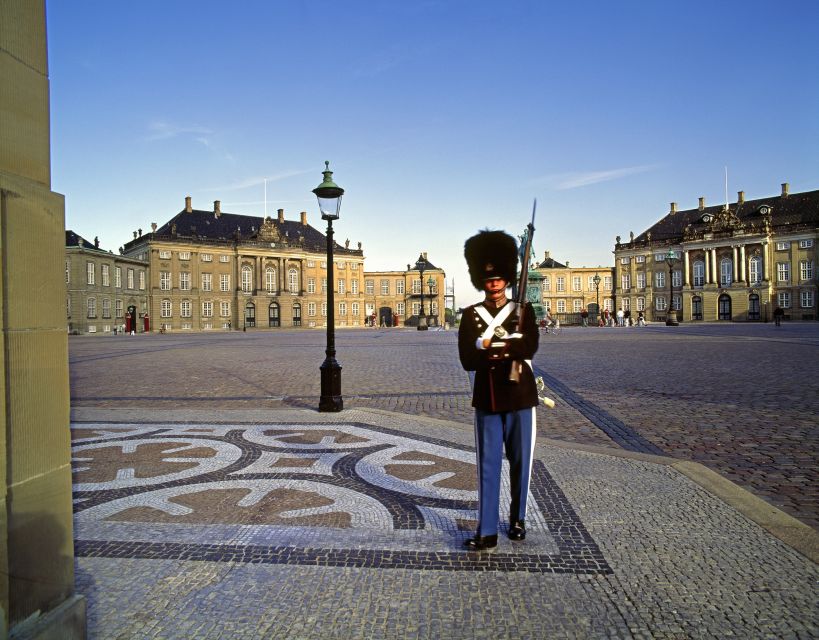 Copenhagen: City Highlights Guided Bike Tour - Inclusions and Equipment