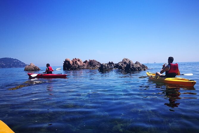 Costa Brava Kayak Experience With Snorkel and Paddle From Barcelona - Secluded Cove and Snorkeling