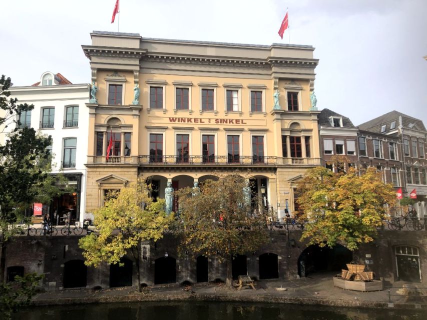 Cultural and Historical Audio Guided Walking Tour of Utrecht - Tour Format and Accessibility