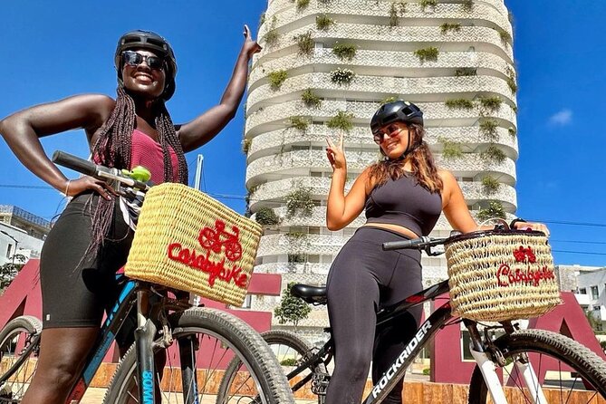 Cycling Adventure in Casablanca With Licensed Tour Guide - Visiting the Central Market