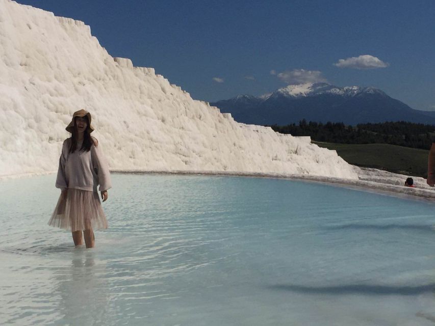 Day Tour to Pamukkale From/to Izmir - Drive to Pamukkale