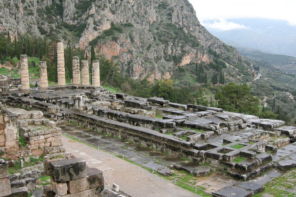 Delphi 2 Day Tour From Athens With Overnight in 4 Star Hotel - Itinerary: Day 2