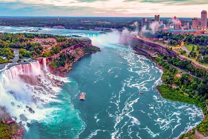 Departure Private Transfer: Niagara Falls to Toronto Airport YYZ in Luxury SUV - Tour Operator and Provider