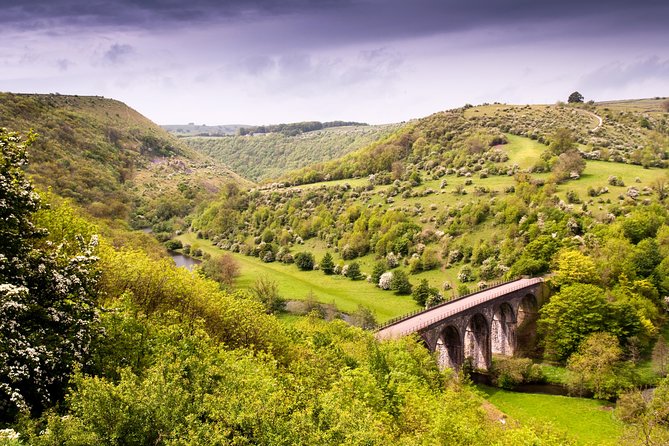 Derbyshire & the Peak District From Manchester - Scenic Views of the Peaks