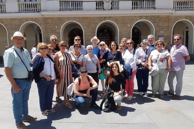 Discover Cádiz Walking Tour - Group Size and Duration