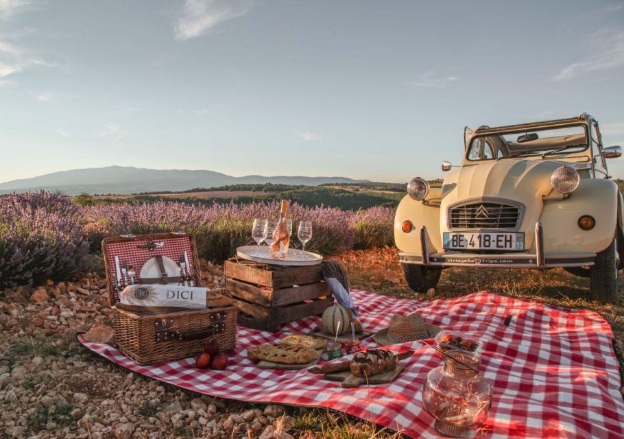 Discovery of Provence in 2CV - Exploring Historic Towns and Villages