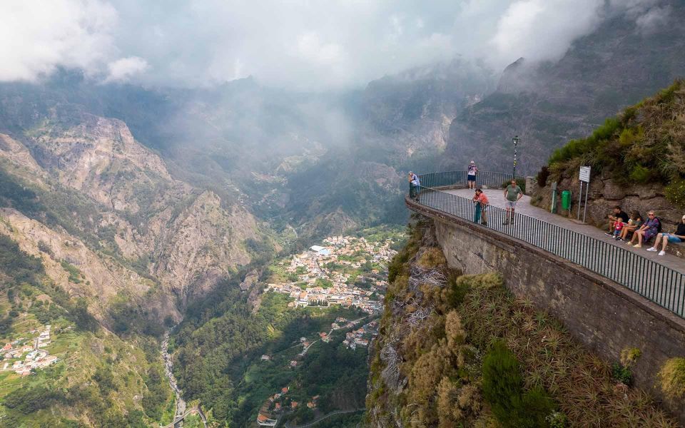 Do Funchal - Nuns Valley Tuk Tuk Tour (2h30) - Itinerary