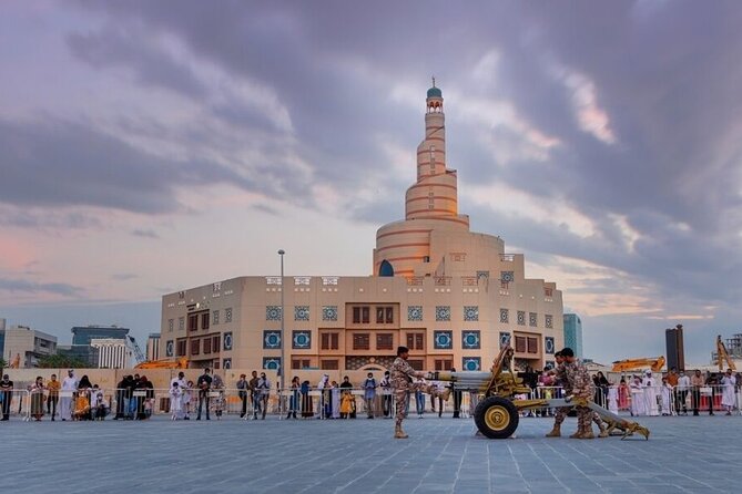 Doha City Tour and Dhow Cruise Ride (Private Tour) - Exploring the Corniche