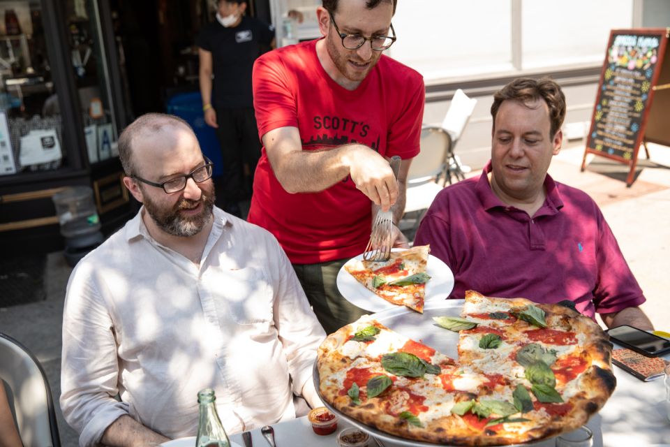 Downtown Brooklyn Pizza Walking Tour - Language and Accessibility