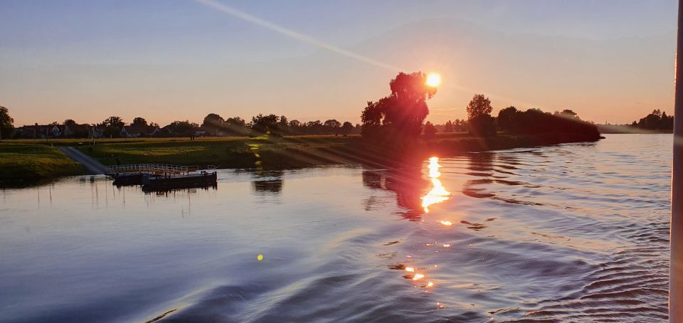 Dresden: Evening River Cruise With Dinner - Three-Course Dinner Menu