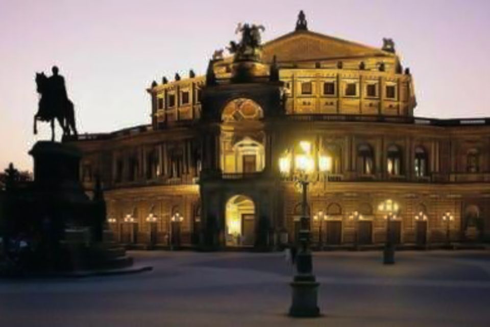 Dresden: Smile Tour With Prosecco - Meeting Point