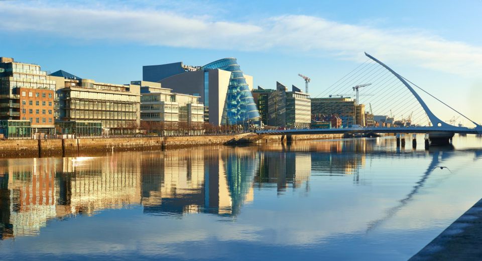 Dublin: Express Walk With a Local in 60 Minutes - Experience Highlights