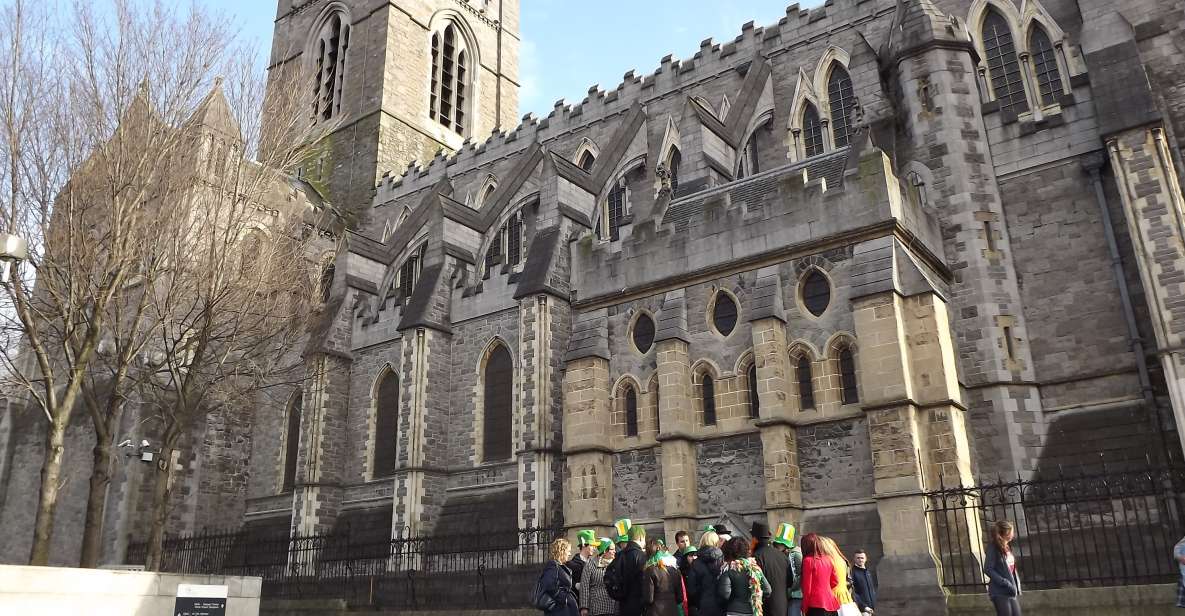 Dublin: Sightseeing Walking Tour in German - Experience and Guide