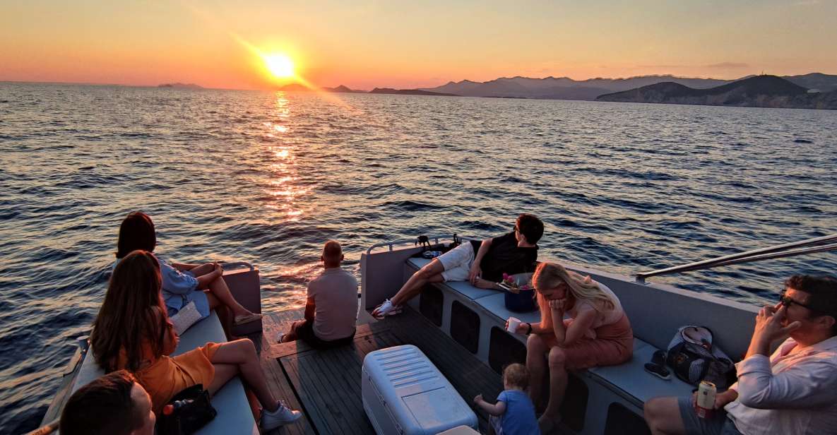 Dubrovnik: Golden Hour Sunset Cruise - Booking Information