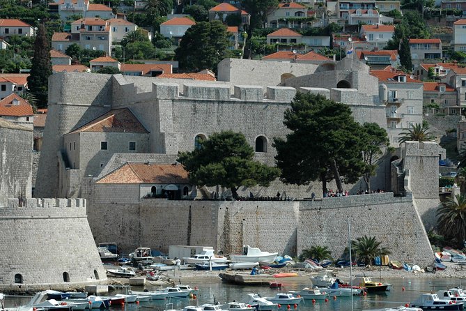 Dubrovnik Old City Walls Private Tour - Guide Experience and Reviews