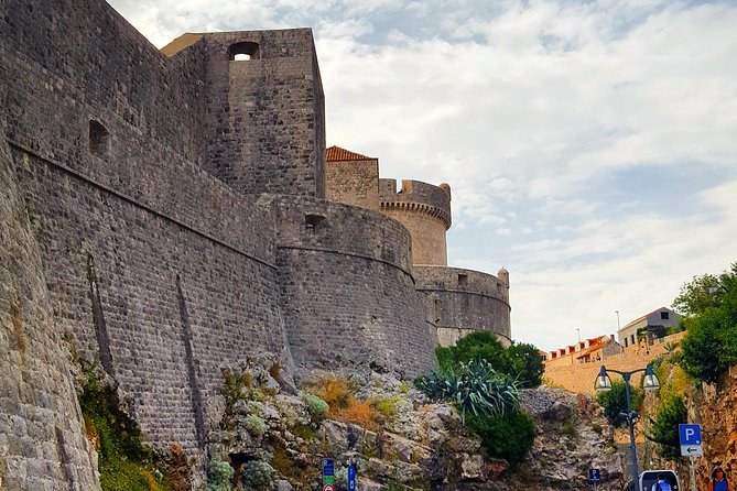 Dubrovnik Walking History Tour - Old Town Exploration