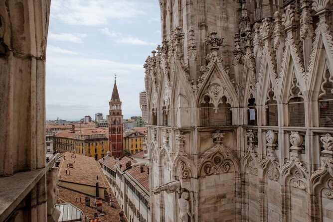 Duomo Cathedral and Terraces Skip-the-line Tour in Small Group - Meeting and Pickup