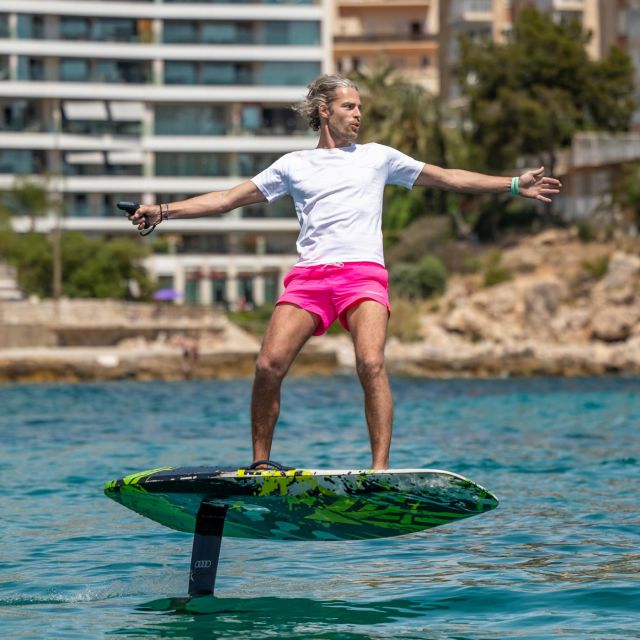 E-Foil Surfboard Rent | Hire Electric Hydrofoil Surfboards! - Experience Details