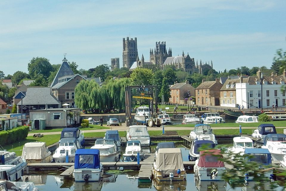 Ely: Self-Guided Heritage Walk & Treasure Hunt Game - Eels and Elys Importance