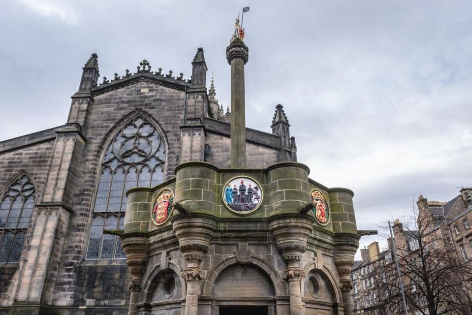 Enchanting Edinburgh: Unveiling Old Town's Secrets - Lively Lawnmarket Exploration