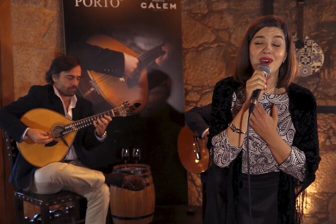 Fado Live Show in Porto Calém Wine Cellars Including Wine Tasting and Visit - Authentic Cultural Experience