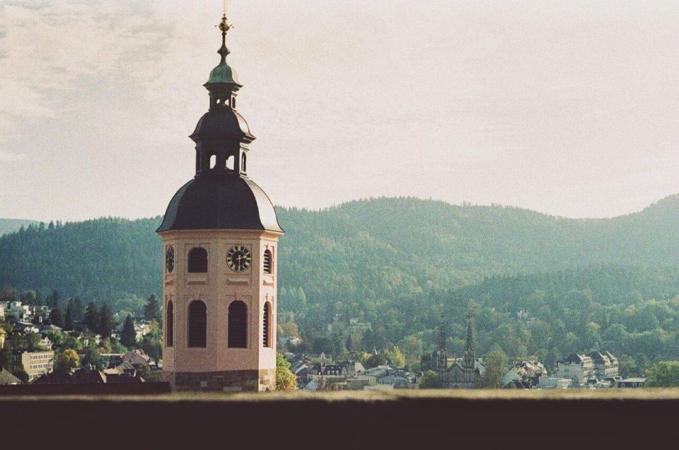 Family Adventure Stroll: Exploring Baden-Baden's Treasures - Walking Along Lichtentaler Allee