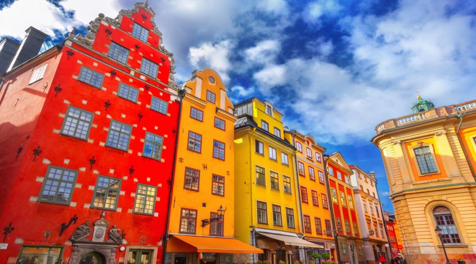 Family Walking Tour of Stockholms Old Town, Junibacken - Language Options